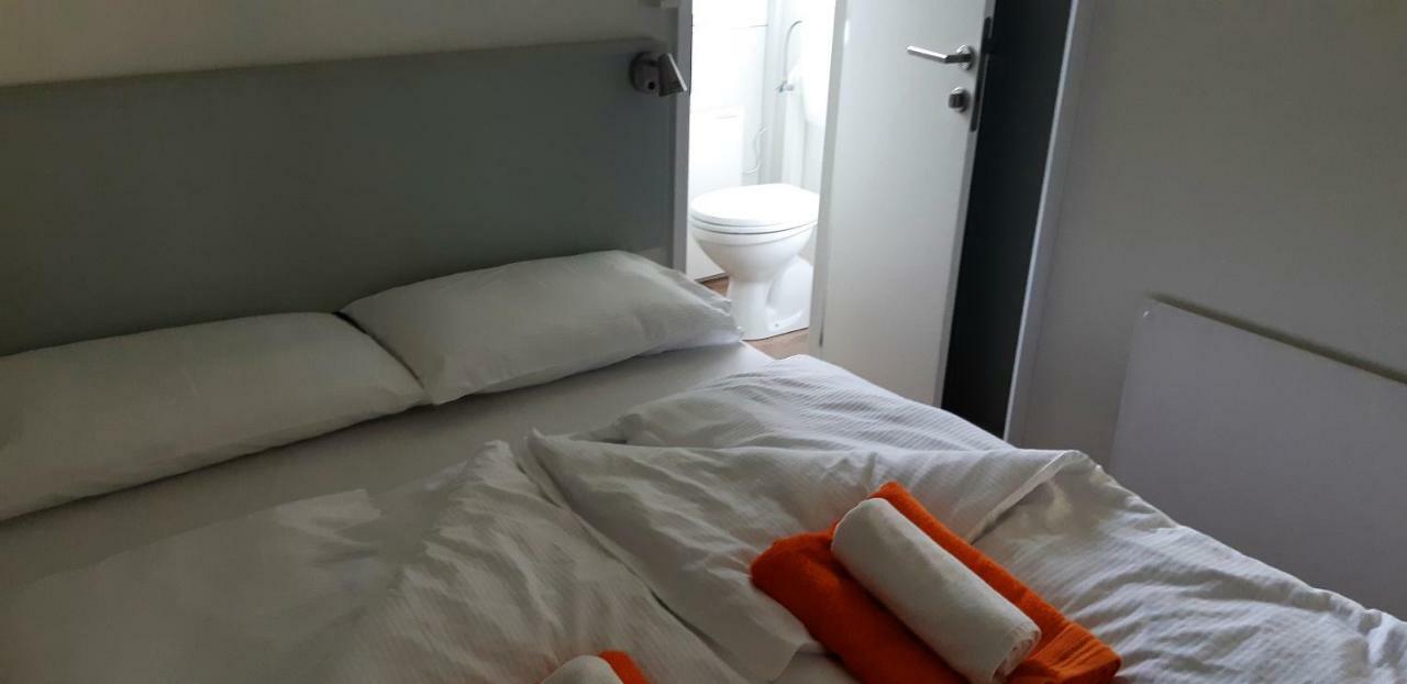 Mobile Homes And Apartment - Terme Catez Catez ob Savi Zewnętrze zdjęcie