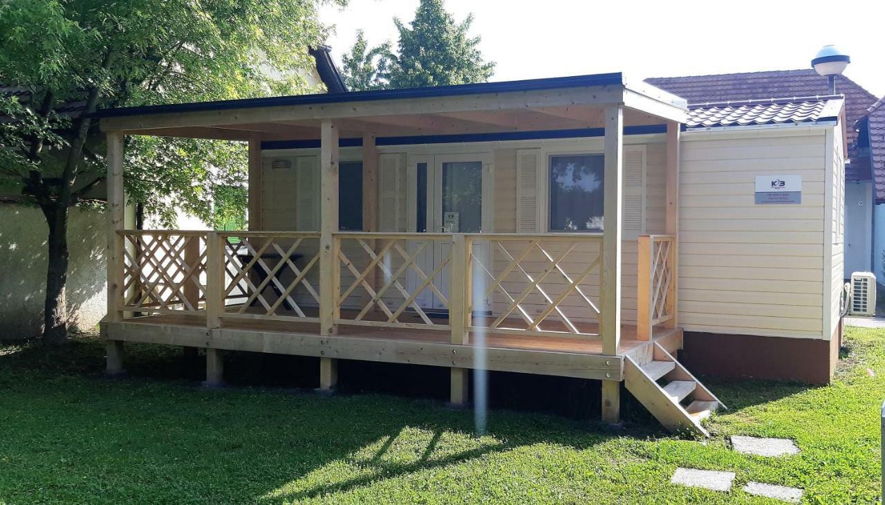 Mobile Homes And Apartment - Terme Catez Catez ob Savi Zewnętrze zdjęcie