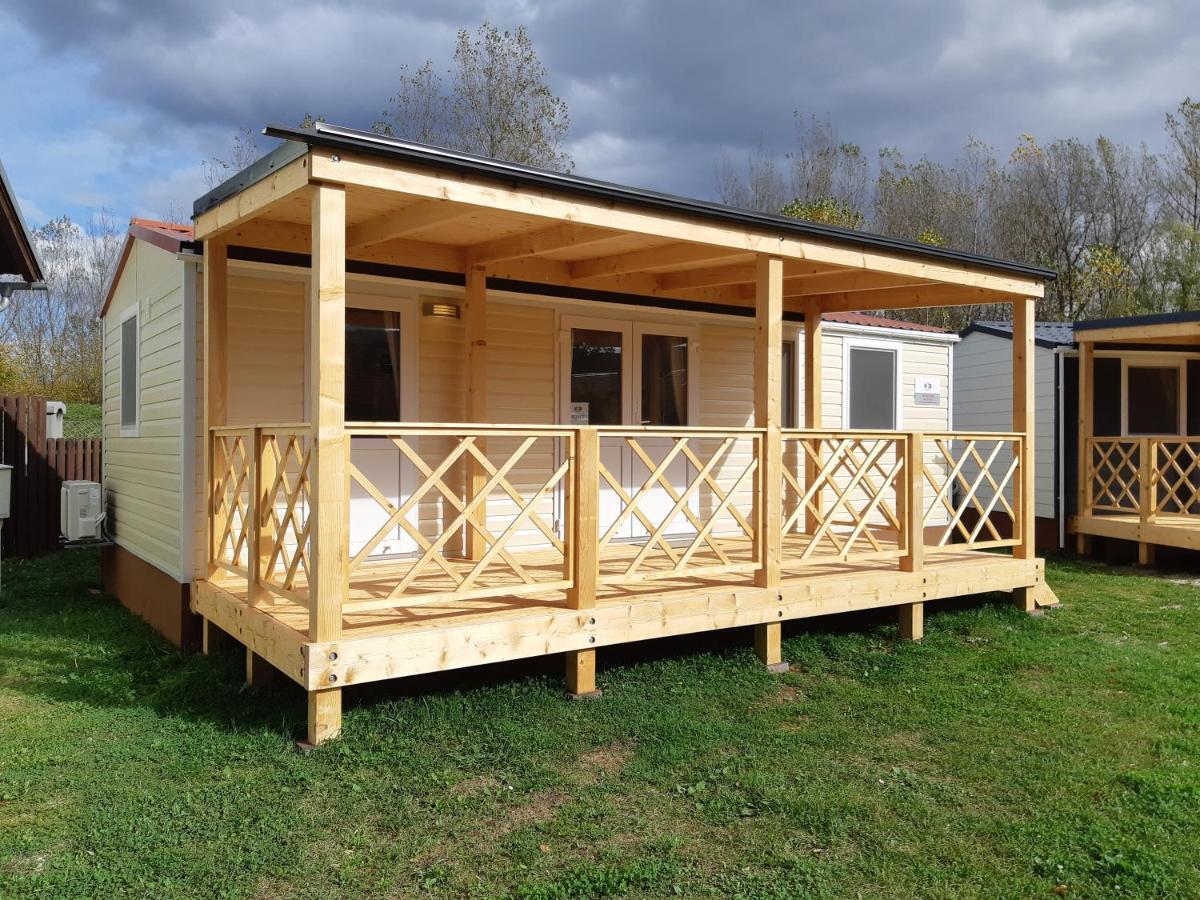 Mobile Homes And Apartment - Terme Catez Catez ob Savi Zewnętrze zdjęcie